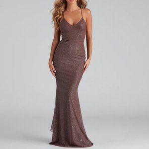 NWT Windsor Linda Formal Glitter Ruffled Dress